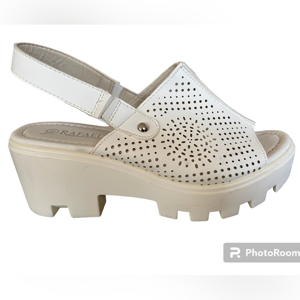 Rafaela Perforated White Strap Ankle Chunck Wedge Heel Size 8